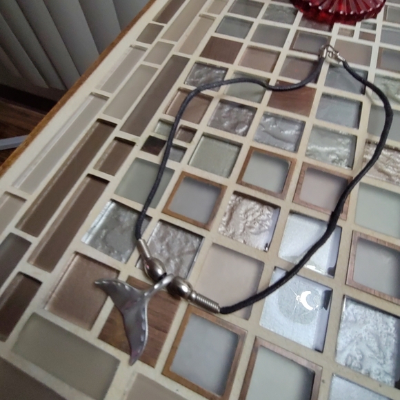 Vintage ETC Dolphin Tale Necklace - Picture 6 of 7